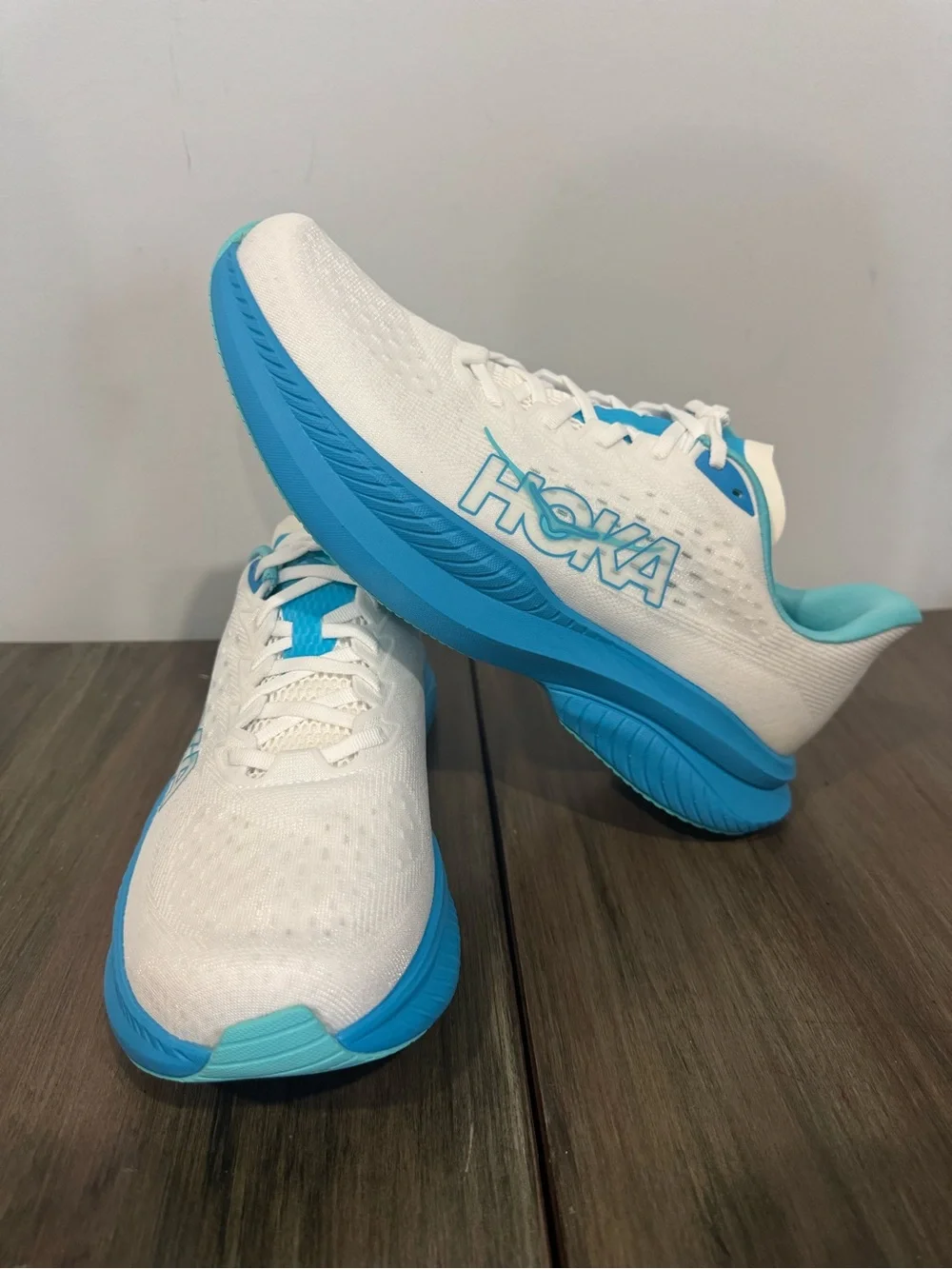 Hoka Women's White & Turquoise Athletic Running Shoe